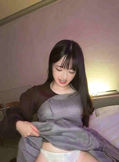 857OMG-032